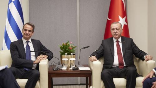 Στο στόχαστρο Φιντάν ο Δένδιας, μία μέρα πρίν τη συνάντηση Μητσοτάκη - Ερντογάν, κριτική και από Τσελίκ