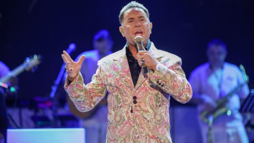 Παραμένει στο νοσοκομείο ο Γιώργος Μαζωνάκης: Θα υποβληθεί σε χειρουργική επέμβαση το Σάββατο