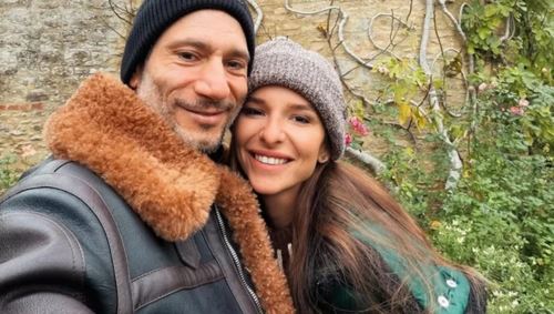 Στο υπέροχα στολισμένο σπίτι της Εριέττας Κούρκουλου Λάτση - Τα χειροποίητα στολίδια και η αναφορά στην οικογένειά της