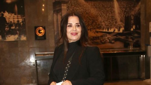 H Μαρία Τζομπανάκη σε ένα σπάνιο κλικ από το σπίτι της στη Νέα Υόρκη