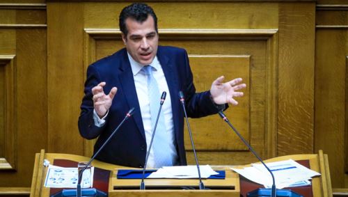 Πλεύρης: "Μη σοκάρεστε, τα σύνορα φυλάσσονται - Φυλακή ή επιστροφή για όσους εισέρχονται παράνομα στη χώρα"