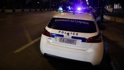 Ληστεία σε μονοκατοικία στα Μεσόγεια: Έδεσαν με χειροπέδες τους ιδιοκτήτες και άρπαξαν κοσμήματα και 65.000 ευρώ