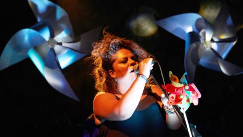 Ματούλα Ζαμάνη: Γουστάρω που βγάζω τη μπλούζα - Δικά μου είναι τα @@@@@, δικό μου και το live [βίντεο]