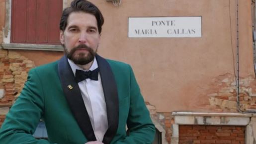 O Νίκος Φλώρος στο TheTOC: &quot;Για εμένα ο αγώνας είναι η επιτυχία&quot; - Οι διάσημοι που θαυμάζουν τα έργα του