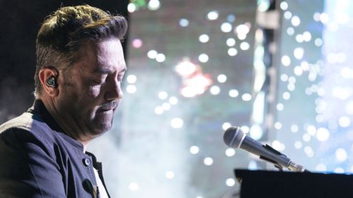 Γιώργος Θεοφάνους: Απαντά γιατί δεν πήγε ποτέ στο Ναύπλιο για τη συναυλία και το άναμμα του δέντρου