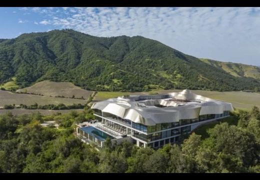 Η Μέκκα του κρασιού βρίσκεται στη Χιλή: Αυτό είναι το καλυτερο οινοποιείο του κόσμου για το 2025