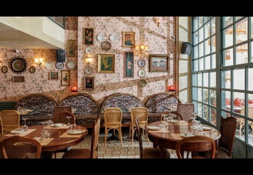 Ένα στέκι με τη γεύση της παλιάς Αθήνας: Εκεί τρώμε στην πλατεία Αγίας Ειρήνης