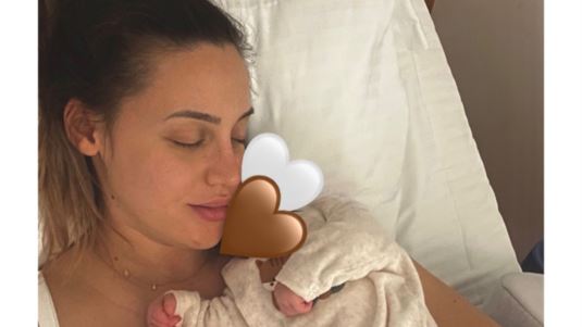 Μητέρα για πρώτη φορά η Άννα Κορακάκη