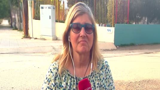 Λουτράκι: Κατά εμβολίων και νέων ταυτοτήτων η 55χρονη δασκάλα - "Της έχει κάνει πάρα πολύ κακό η θρησκεία"