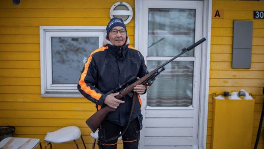 Ινουίτ: "Η αρκτική γη δεν ανήκει σε κανέναν" - Οι ιθαγενείς της Γροιλανδίας στέλνουν μήνυμα στον Τραμπ