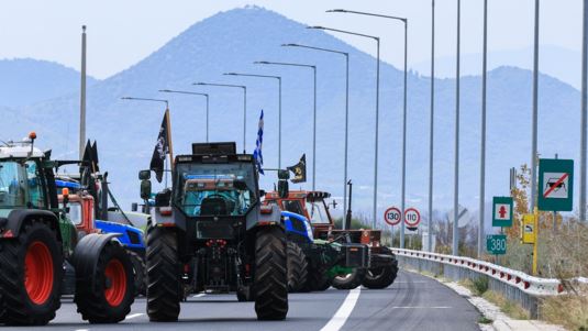 Μαρινάκης: Επί της αρχής συμφωνία για συνάντηση Μητσοτάκη - αγροτών τη Δευτέρα στις 13:00