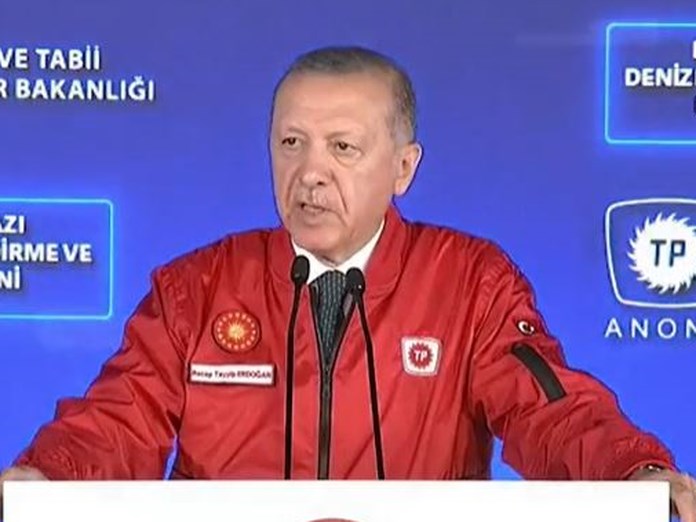 Θα ρθει βράδυ! Απειλεί και πάλι ο γελοίος νέος Μουσολίνι της Άγκυρας.