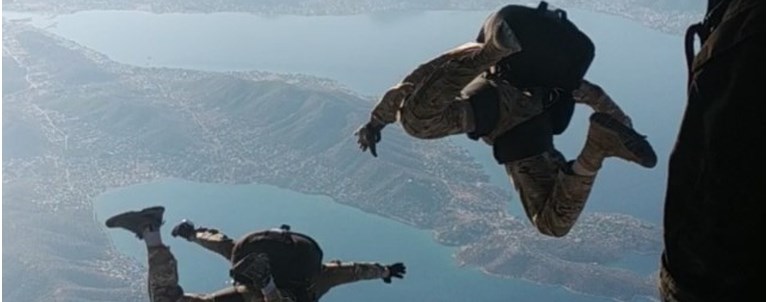 αλεξιπτωτιστής