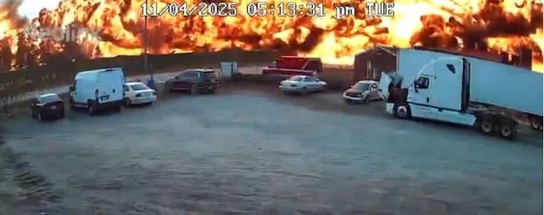 ΣΥΝΤΡΙΒΗ ΑΕΡΟΣΚΑΦΟΥΣ ΗΠΑ