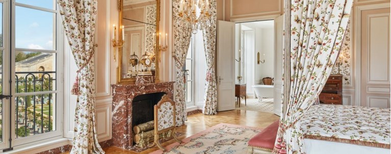 Versailles