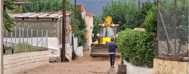 κακοκαιρ'ία