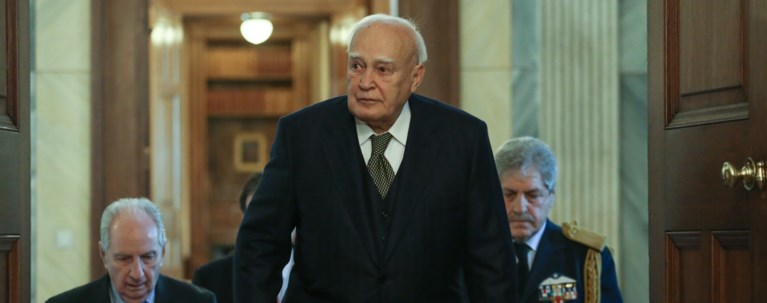 ΚΑΡΟΛΟΣ ΠΑΠΟΥΛΙΑΣ