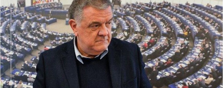 ΠΑΝΤΣΕΡΙ