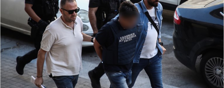 ΑΔΕΛΦΟΚΤΟΝΟΣ ΘΕΣΣΑΛΟΝΙΚΗ