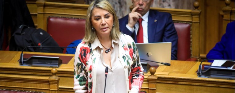 ΖΕΤΤΑ ΜΑΚΡΗ
