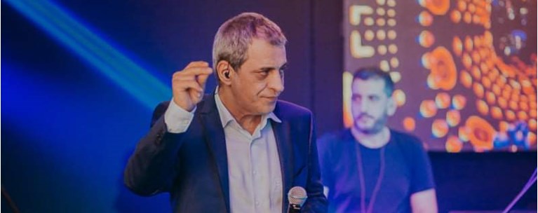 Αδαμαντίδης