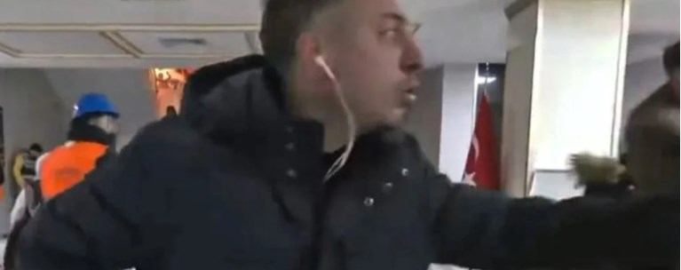 ΤΟΥΡΚΟΣ ΔΗΜΟΣΙΟΓΡΑΦΟΣ