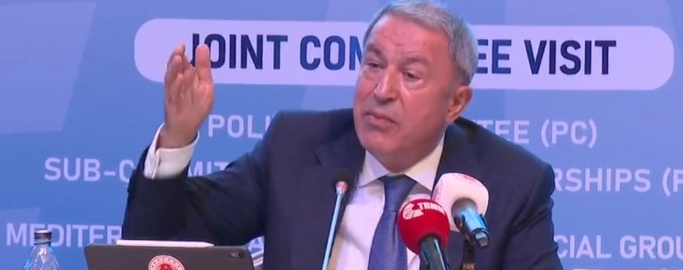 ΧΟΥΛΟΥΣΙ ΑΚΑΡ