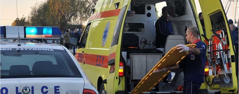 ΕΚΑΒ περιπολικο
