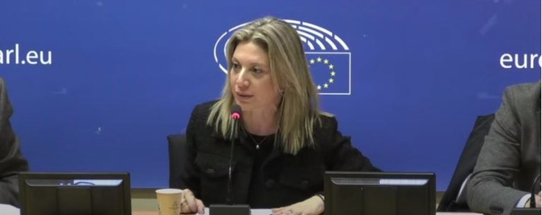 καρυστιανού