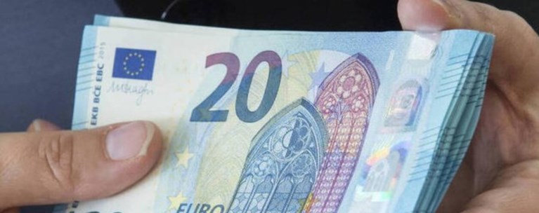 Επίδομα γέννησης: Τι προβλέπει το νομοσχέδιο