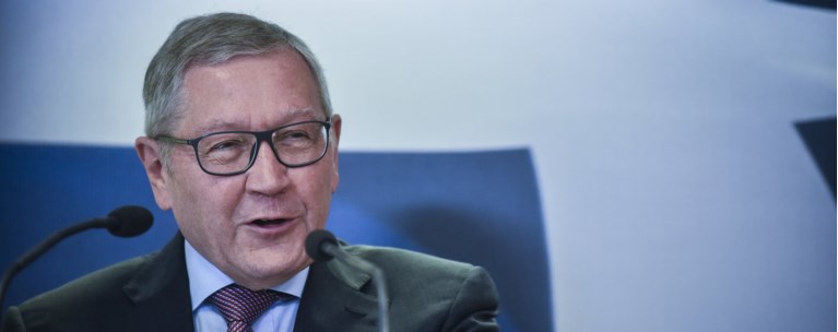 Ρέγκλινγκ: Θα αποφασίσουμε την κατάλληλη ελάφρυνση χρέους