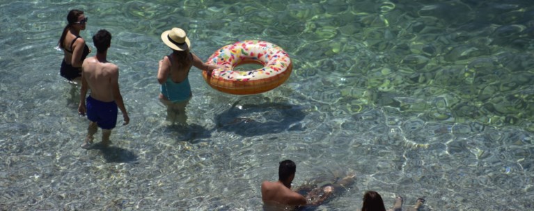 Καύσωνας με θερμοκρασίες έως 42 βαθμούς κελσίου