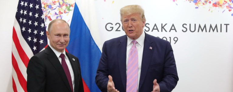 Χαμόγελα στη συνάντηση Τραμπ-Πούτιν στην G20