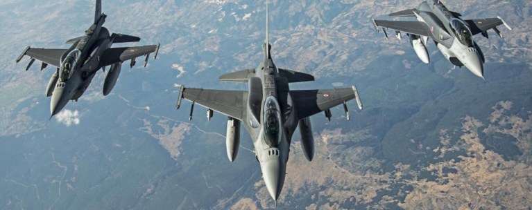 Εξι τουρκικά μαχητικά αλώνισαν και σήμερα στο Αιγαίο