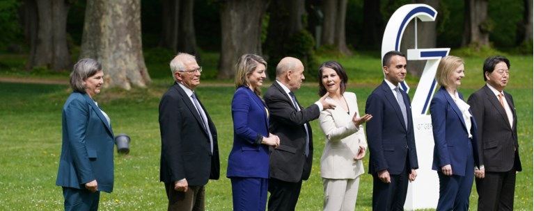 G7