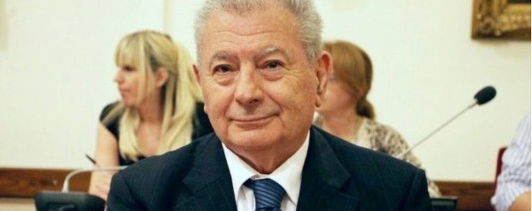 Βαλυράκης