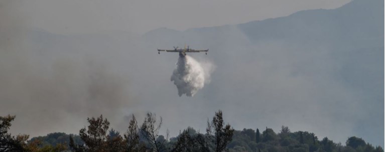 ΠΥΡΚΑΓΙΑ ΒΙΛΙΑ ΚΑΝΑΝΤΕΡ