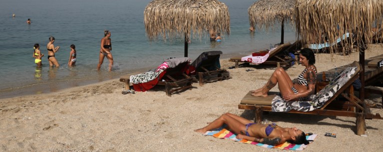 παραλια αττικη
