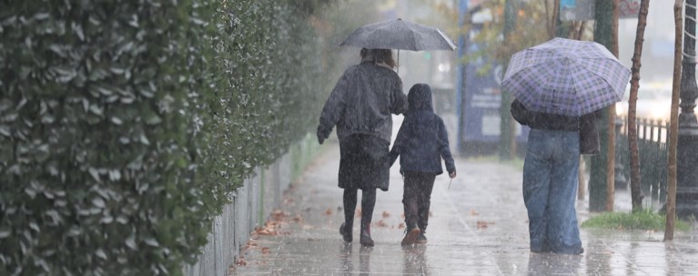 ΚΑΙΡΟΣ ΒΡΟΧΕΣ