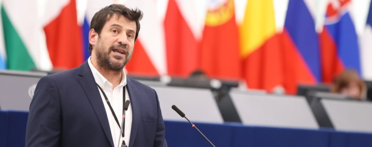 ΑΛΕΞΗΣ ΓΕΩΡΓΟΥΛΗΣ