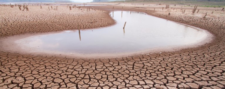 νερό λειψυδρία