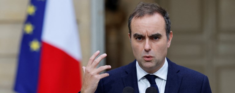 ΣΕΜΠΑΣΤΙΑΝ ΛΕΚΟΡΝΙ