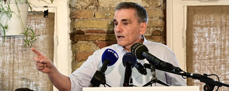 ΤΣΑΚΑΛΩΤΟΣ