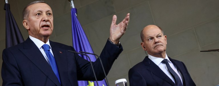 ΕΡΝΤΟΓΑΝ ΣΟΛΤΣ