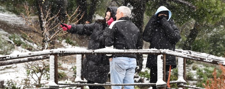 Υποχωρεί η κακοκαιρία από το βράδυ: Άνοδος της θερμοκρασίας την επόμενη...  | Ελλάδα Ειδήσεις