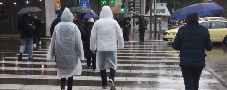 ΒΡΟΧΗ ΑΘΗΝΑ