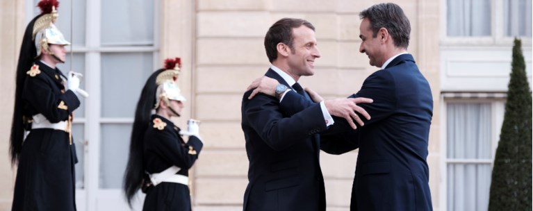 mitsotakis macron