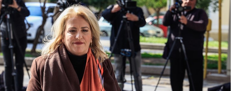 Ρένα Δούρου