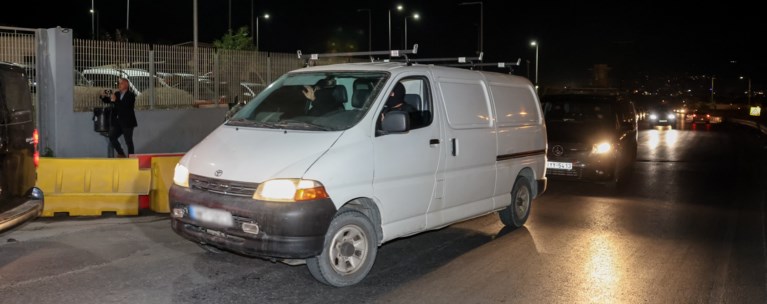 ΒΟΡΙΖΙΑ ΑΔΕΛΦΙΑ ΠΑΡΑΔΟΘΗΚΑΝ ΓΙΑ ΜΑΚΕΛΕΙΟ