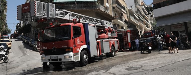 Φωτιά Κυψέλη